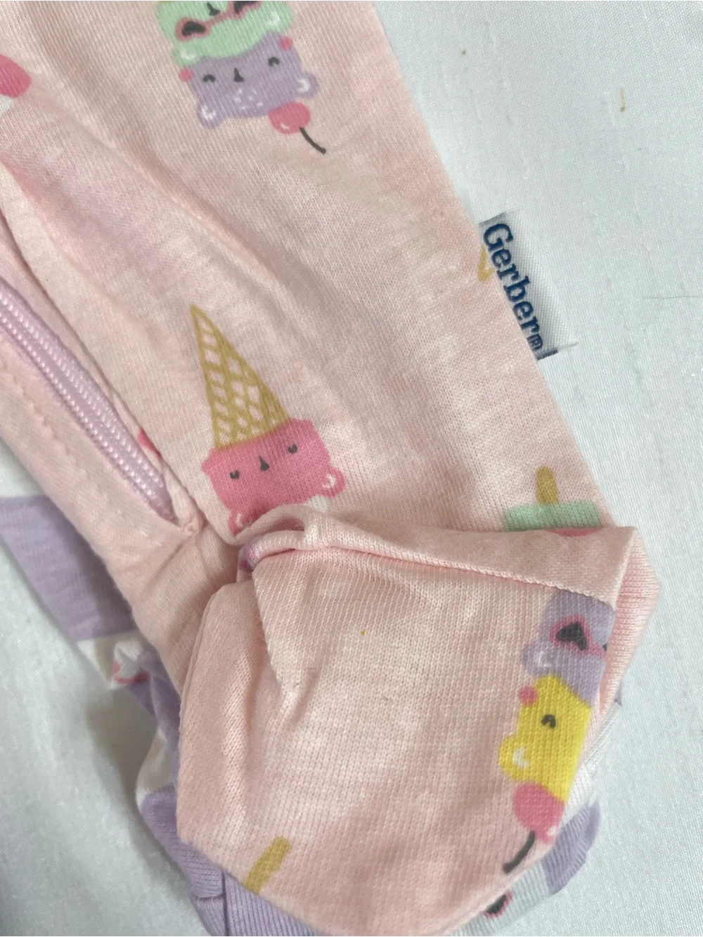 Gerber Baby Girl  Zipper Cotton Sleep 'N Play Footed Pajamas, 2-Pack, Avail:Size